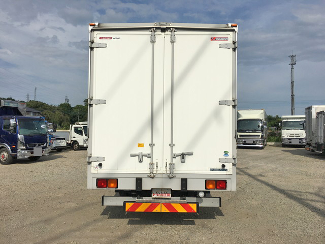 三菱ふそうファイターアルミウイング中型（4t）[写真09]