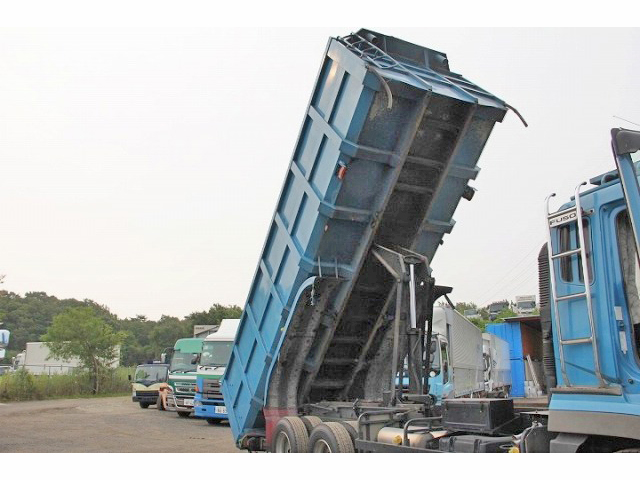 三菱ふそうスーパーグレート深ダンプ（土砂禁ダンプ）大型（10t）[写真18]
