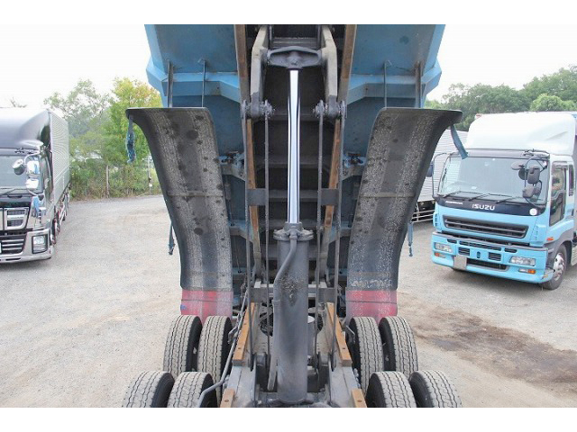 三菱ふそうスーパーグレート深ダンプ（土砂禁ダンプ）大型（10t）[写真20]