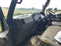 三菱ふそうキャンターダンプ小型（2t・3t）[写真22]