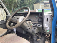 三菱ふそうキャンターダンプ小型（2t・3t）[写真23]