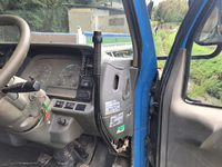 三菱ふそうキャンターダンプ小型（2t・3t）[写真24]