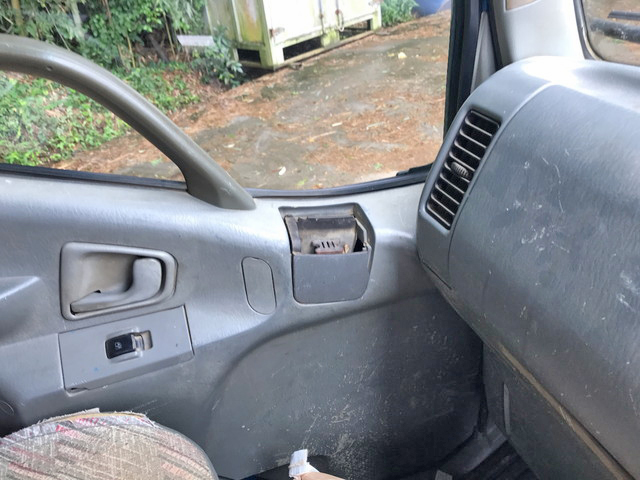 三菱ふそうキャンターダンプ小型（2t・3t）[写真25]