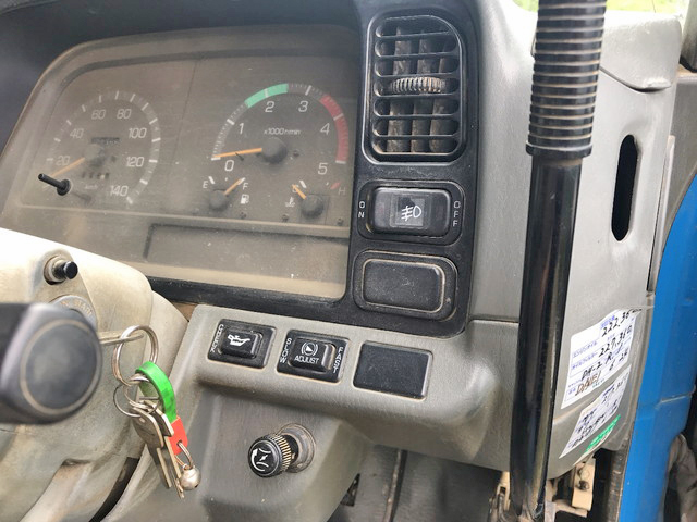 三菱ふそうキャンターダンプ小型（2t・3t）[写真30]