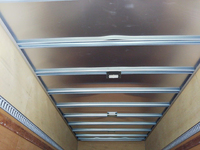 いすゞフォワードアルミバン中型（4t）[写真14]