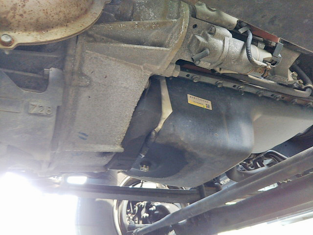 いすゞフォワードアルミバン中型（4t）[写真24]