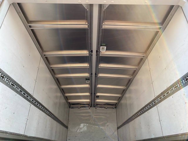 日野レンジャーアルミウイング中型（4t）[写真12]