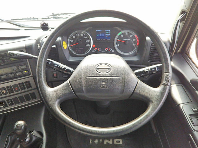 日野プロフィアバントレーラー大型（10t）[写真20]