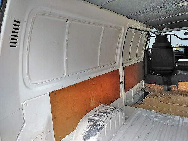 トヨタハイエースバン小型（2t・3t）[写真10]