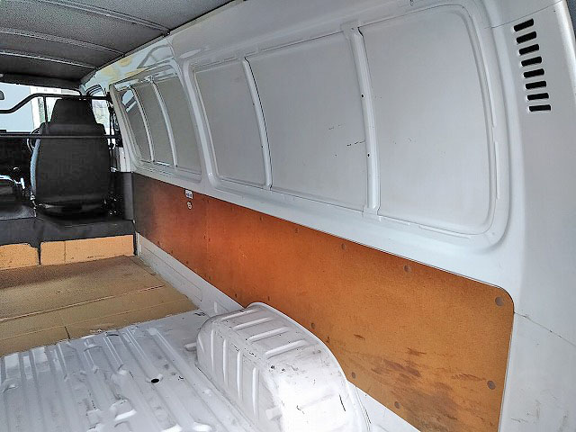 トヨタハイエースバン小型（2t・3t）[写真11]