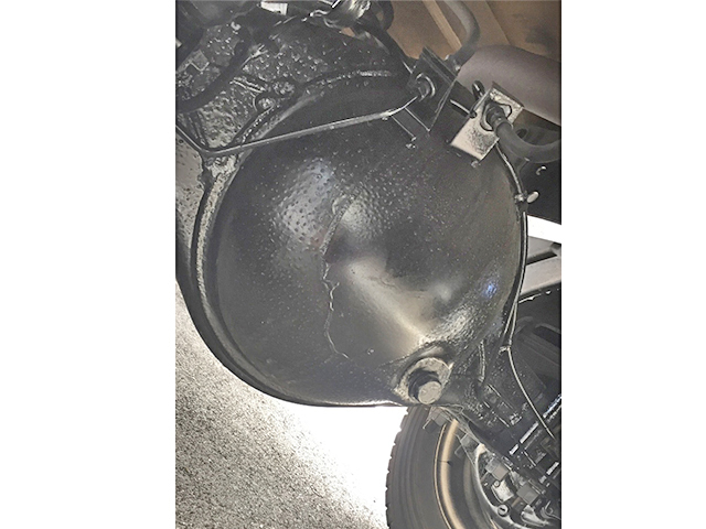 いすゞエルフ平ボディ小型（2t・3t）[写真10]