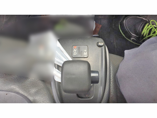 いすゞエルフ平ボディ小型（2t・3t）[写真16]