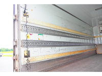 UDトラックスコンドル冷凍車（冷蔵車）中型（4t）[写真11]