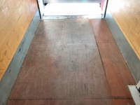 三菱ふそうキャンターアルミバン小型（2t・3t）[写真13]