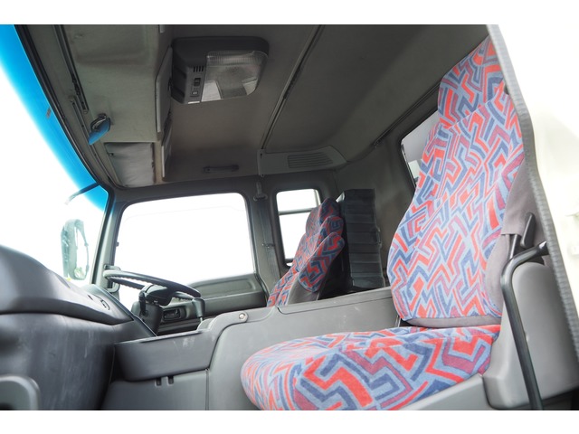 いすゞギガアルミブロック大型（10t）[写真34]