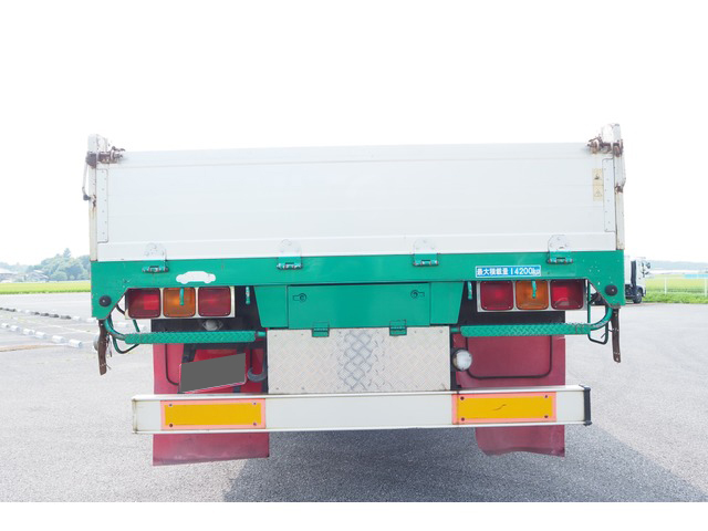 いすゞギガアルミブロック大型（10t）[写真08]