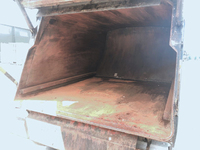 いすゞエルフパッカー車（塵芥車）小型（2t・3t）[写真18]