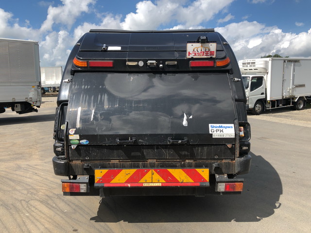 いすゞエルフパッカー車（塵芥車）小型（2t・3t）[写真09]