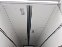 日野プロフィア冷蔵冷凍ウイング大型（10t）[写真12]