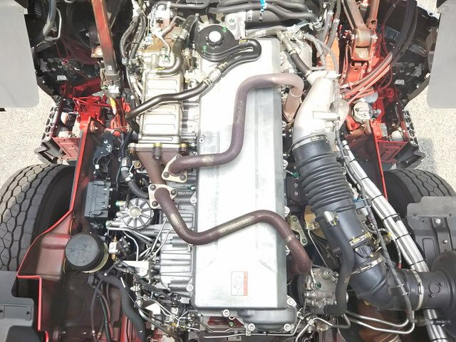 日野プロフィア冷蔵冷凍ウイング大型（10t）[写真29]