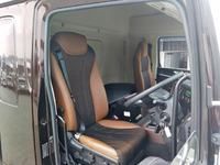 日野プロフィア冷蔵冷凍ウイング大型（10t）[写真31]