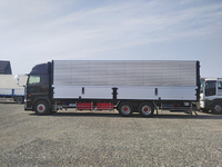 日野プロフィア冷蔵冷凍ウイング大型（10t）[写真05]