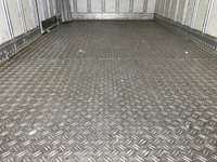 いすゞエルフ冷凍車（冷蔵車）小型（2t・3t）[写真17]