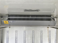 いすゞエルフ冷凍車（冷蔵車）小型（2t・3t）[写真18]