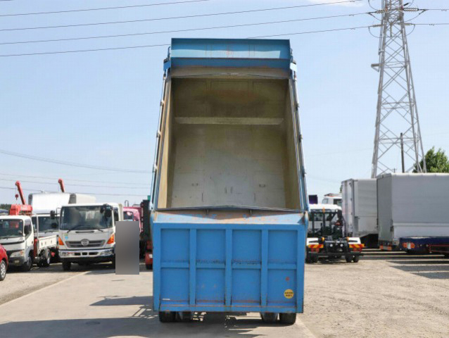 日野レンジャー深ダンプ（土砂禁ダンプ）増トン（6t・8t）[写真10]