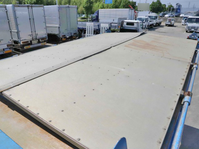 日野レンジャー深ダンプ（土砂禁ダンプ）増トン（6t・8t）[写真11]