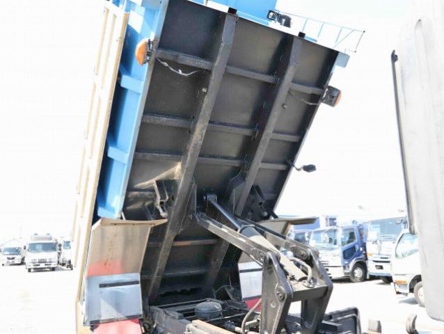 日野レンジャー深ダンプ（土砂禁ダンプ）増トン（6t・8t）[写真13]