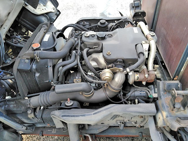 いすゞエルフ平ボディ小型（2t・3t）[写真10]