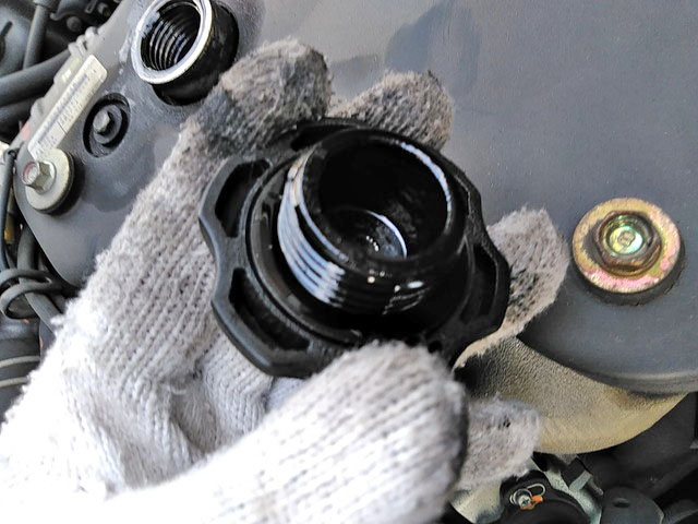 いすゞエルフ平ボディ小型（2t・3t）[写真14]