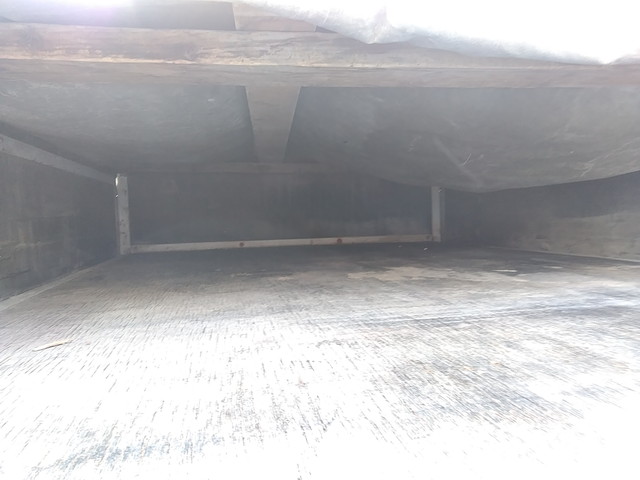 いすゞエルフ平ボディ小型（2t・3t）[写真18]