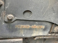 いすゞエルフ平ボディ小型（2t・3t）[写真21]