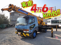 三菱ふそうファイタートラッククレーン中型（4t）[写真01]