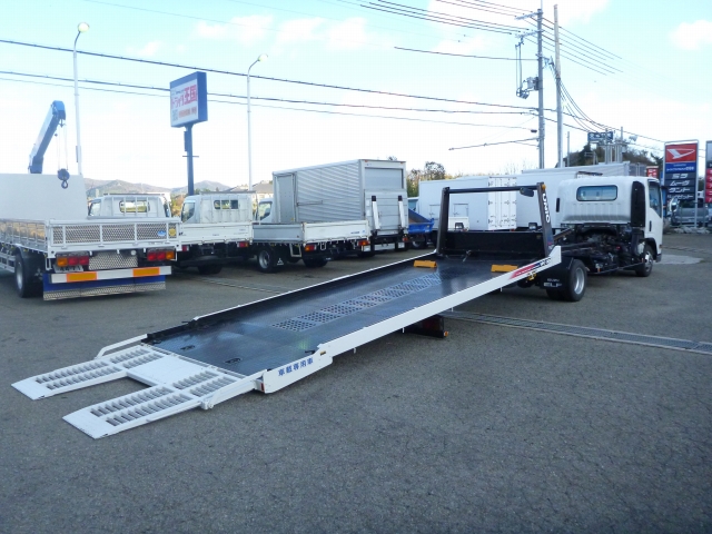 いすゞエルフセーフティローダー小型（2t・3t）[写真02]