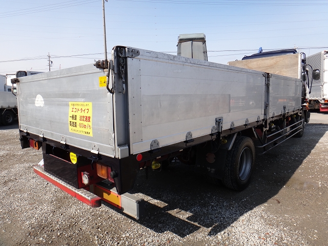 いすゞフォワードアルミブロック増トン（6t・8t）[写真02]