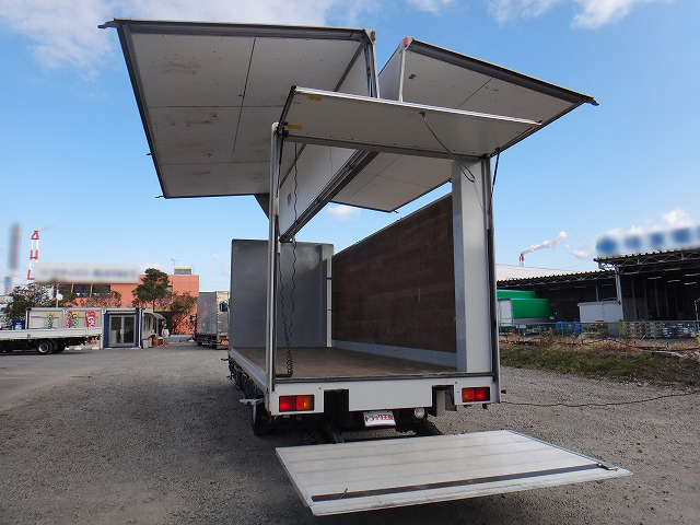 日野レンジャーパネルウイング中型（4t）[写真02]