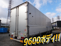 日野プロフィアアルミウイング大型（10t）[写真02]