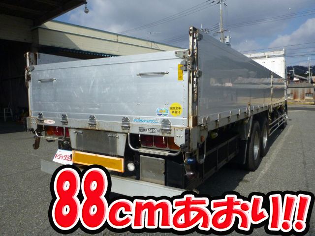 UDトラックスクオンアルミブロック大型（10t）[写真02]