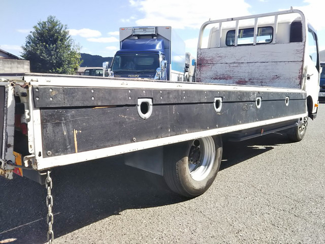 日野デュトロ平ボディ小型（2t・3t）[写真15]