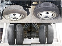 日野デュトロ平ボディ小型（2t・3t）[写真18]