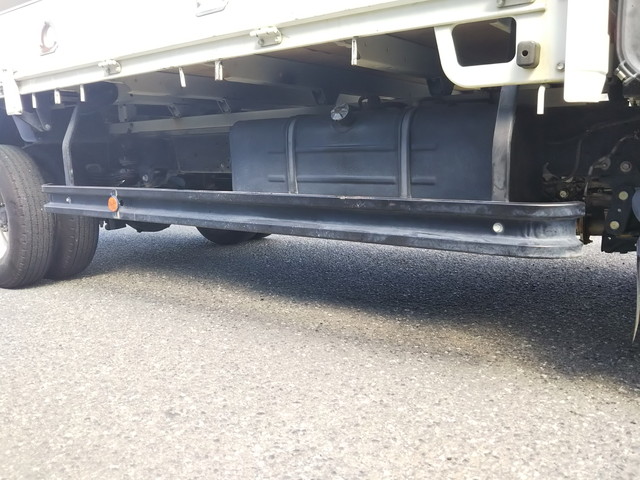 日野デュトロ平ボディ小型（2t・3t）[写真20]
