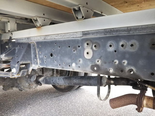 日野デュトロ平ボディ小型（2t・3t）[写真23]