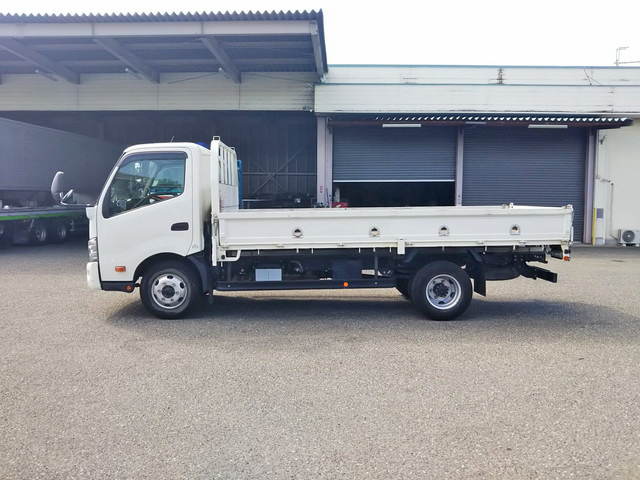 日野デュトロ平ボディ小型（2t・3t）[写真05]