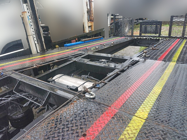 いすゞフォワードキャリアカー増トン（6t・8t）[写真13]