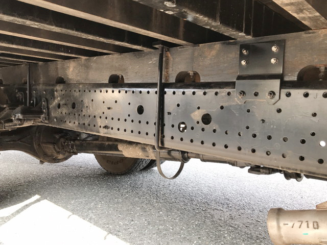 いすゞフォワードセルフクレーン4段中型（4t）[写真17]