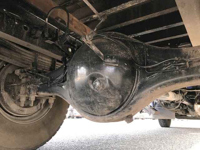 いすゞフォワードセルフクレーン4段中型（4t）[写真21]