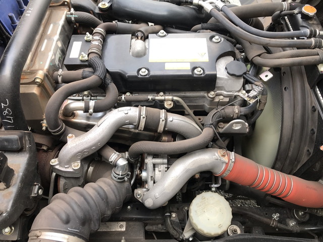 いすゞフォワードセルフクレーン4段中型（4t）[写真25]